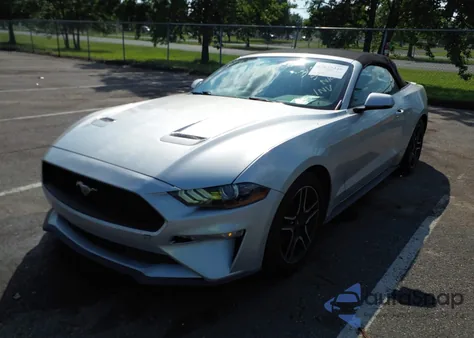 2019 Ford Mustang z USA, uszkodzony, nr VIN 1FATP8UH9K5153284